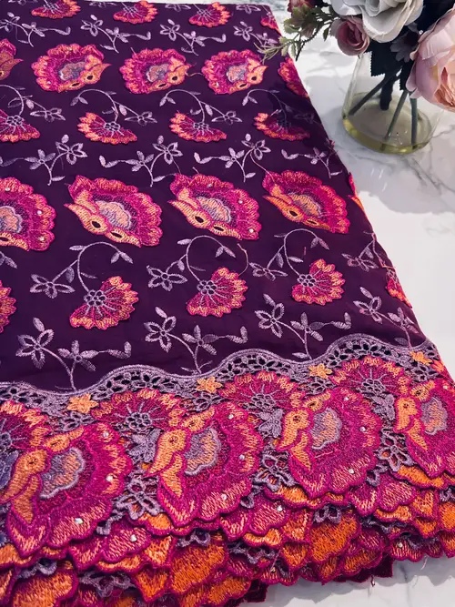 Appliqué Lace