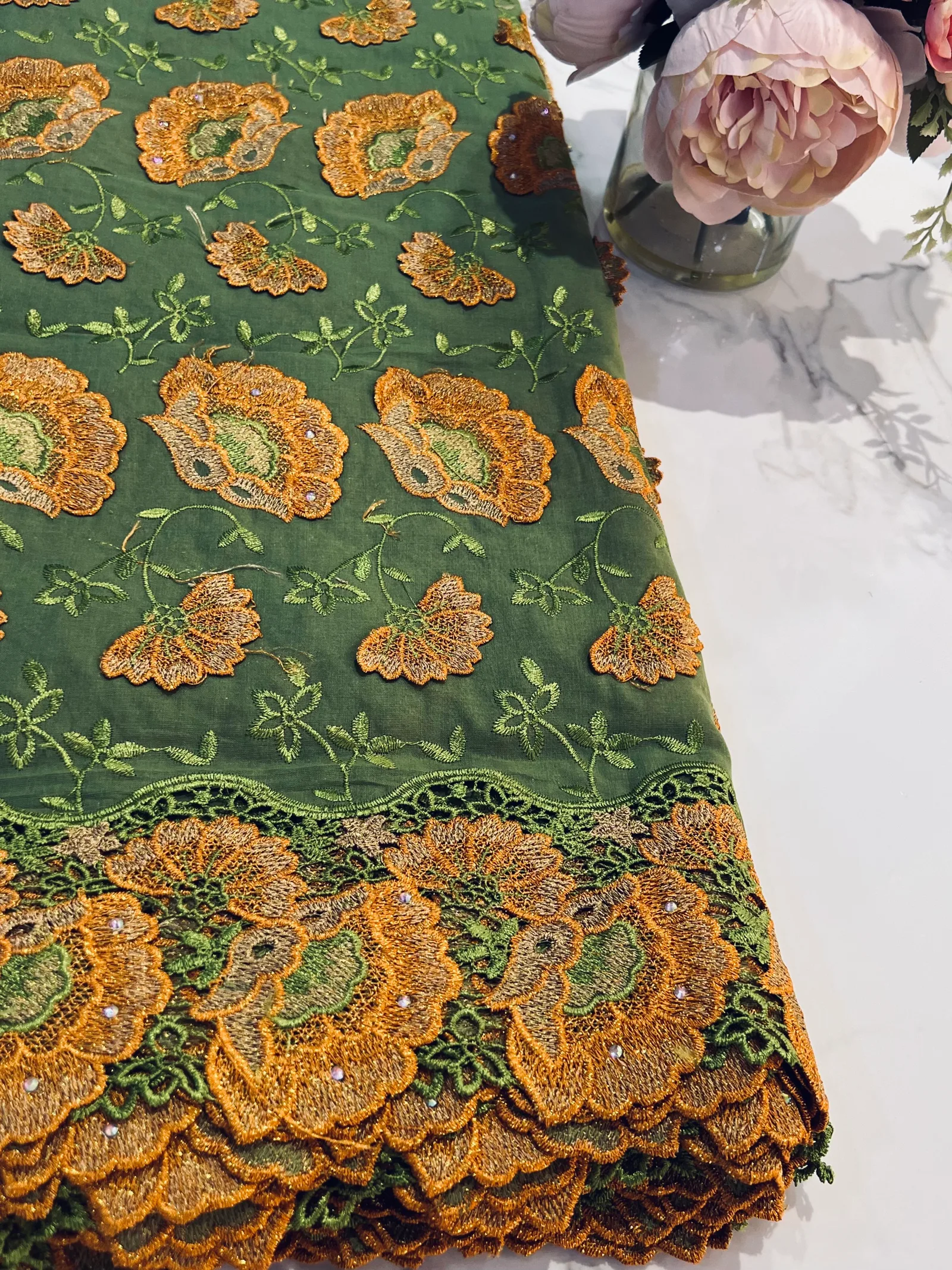 Appliqué Lace 4