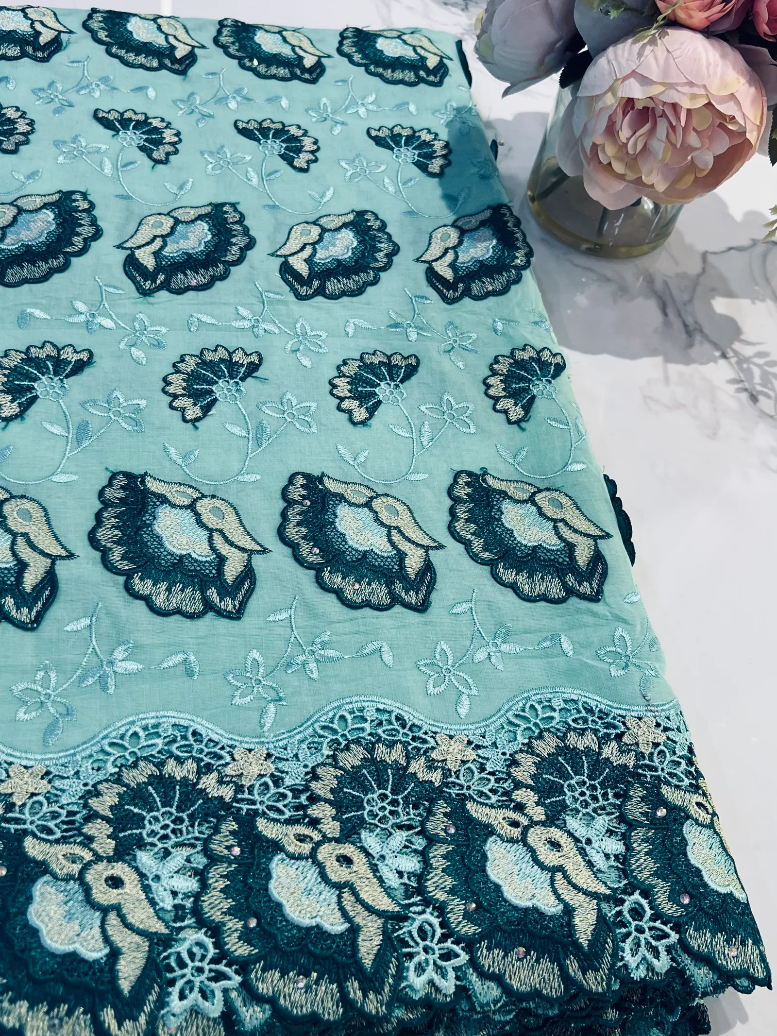 Appliqué Lace 9
