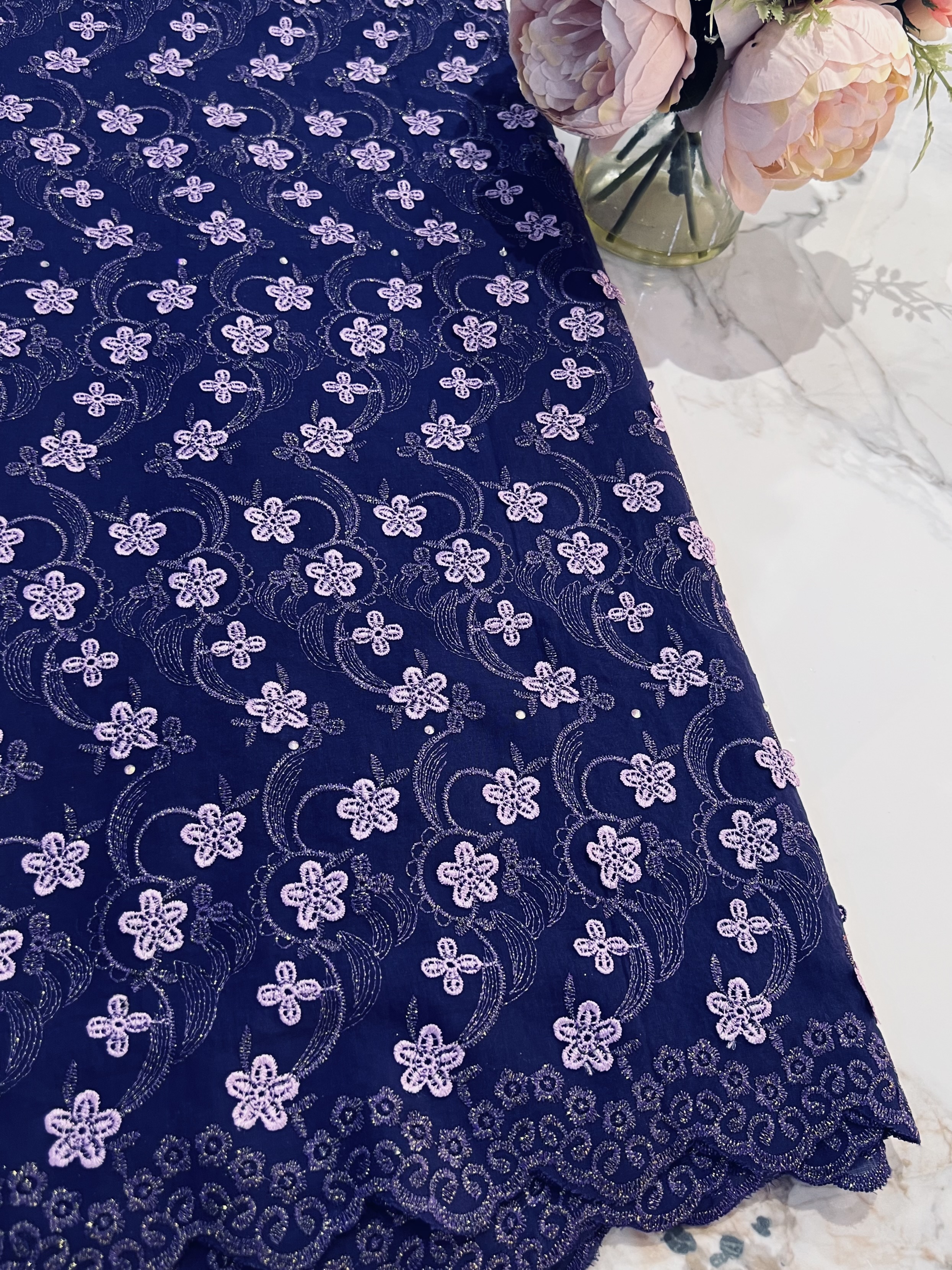 Medium Appliqué lace 5